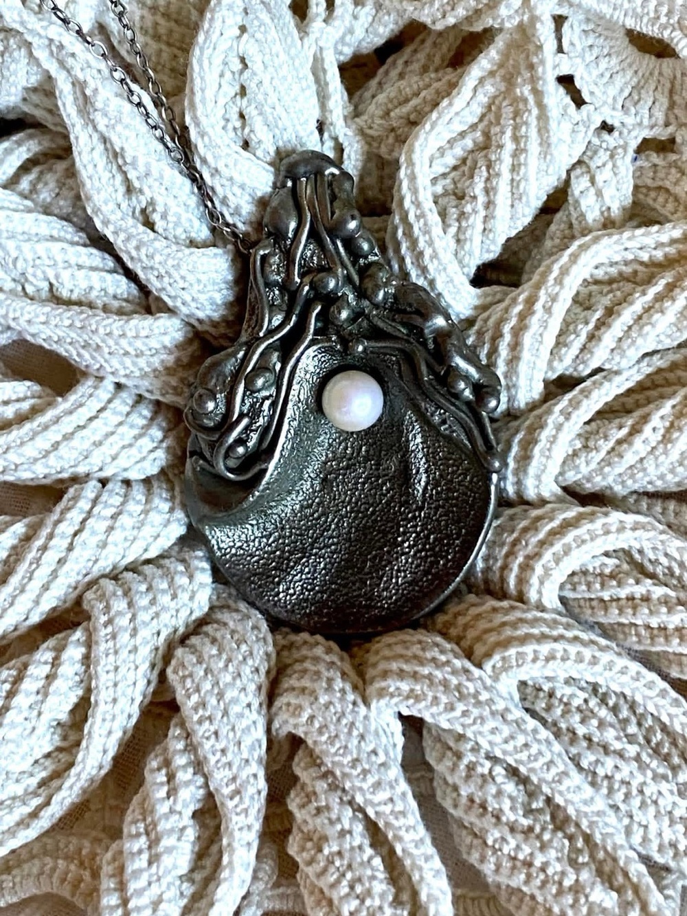 Designer Volmer Bahner Common Metal Pendant Necklace with Pearl Accent - Silver